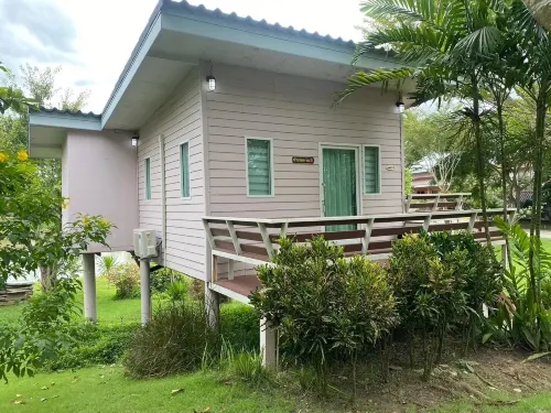 Timberland and Fruit Resort Exterior Photos