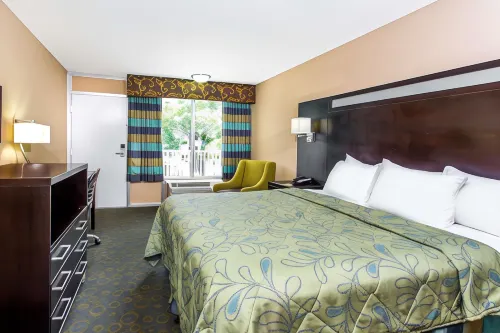 Days Inn by Wyndham Fort Lauderdale Airport Cruise Port Habitaciones Photos