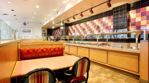 公園廣場貝斯特韋斯特優質迷你套房酒店 餐飲 Photos